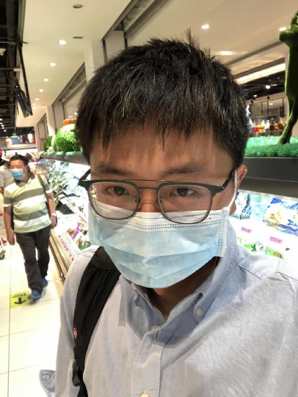 依一的第一张照片--安宁王婆说媒